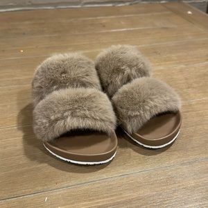 ZAC Zac Posen Sevan Coffee Fur Slides Sz 8.5